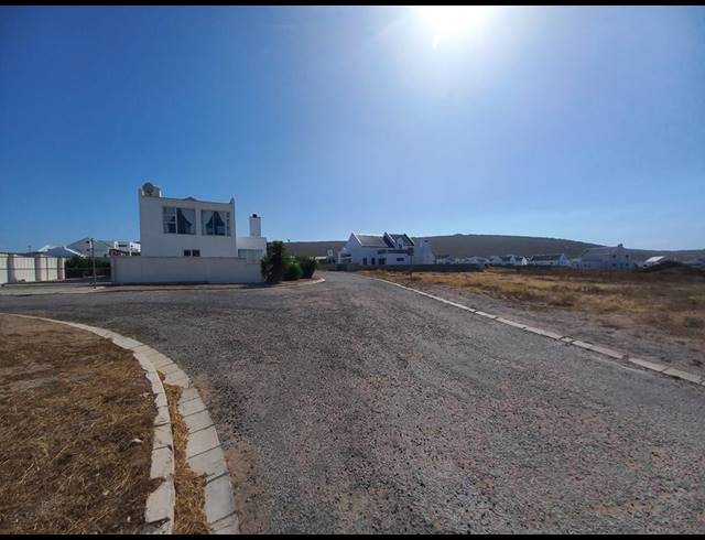 LAND FOR SALE IN HARBOUR LIGHTS